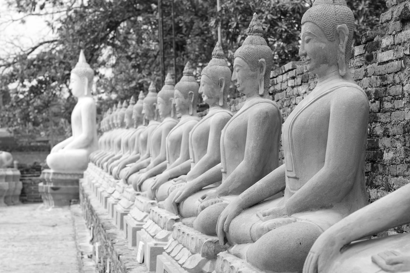 Gongu Meditācija